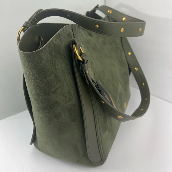 HOUSE OF HARLOW 1960 LUX TOTE, FAUX SUEDE OLIVE GREEN COLOR WITH A BACK POCKET